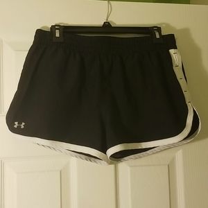 *ULN* Size M Women Under Armour